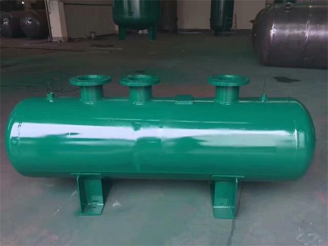 1679991473376569.jpeg 武强武强武强蒸汽分气缸1.jpeg